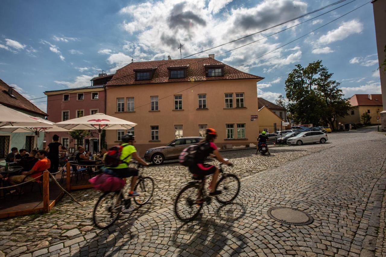 Apartmany Na Mikulasskem Namesti Znojmo Exteriör bild